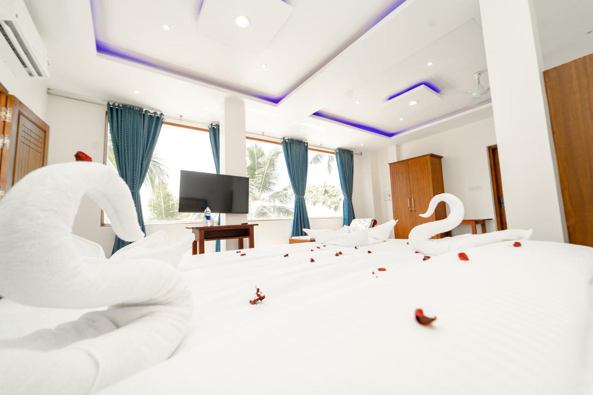 Skylar Seaview Beach Resort & Ayurveda Varkala Eksteriør billede
